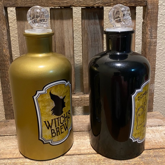 Halloween Potion Bottles Set Of 2, Witch’s Brew & Zombie Brew Potion Bottles - Picture 8 of 16